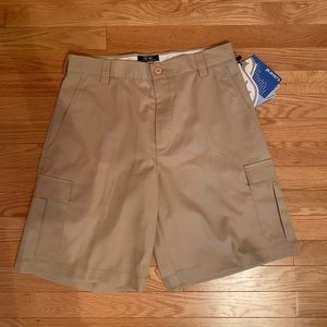 BRAND NEW WITH TAGS KHAKI GOLF SHORTS FOR MEN